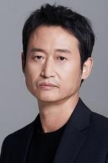 Foto retrato de Yoo Seung-mok