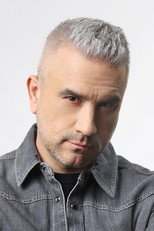 Zoli Toth as Self - Host in Tempting Fortune Romania