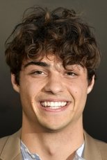 Foto retrato de Noah Centineo