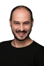 Foto retrato de Mert Aykul