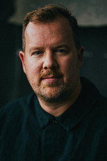 Foto retrato de Mark Delottinville