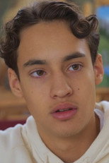Filippo Giovannone as Teo in Strula2