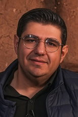 Ehsan Mahdi as Self - Host in Mahfel-e Setareha