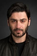 Foto retrato de Ozan Akbaba