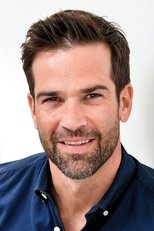 Foto retrato de Gethin Jones