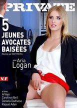 5 jeunes avocates baisées