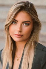 Mar López as Self - Contestant in Celebrity Game Over