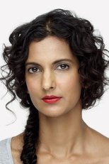 Foto retrato de Poorna Jagannathan