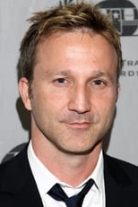 Foto retrato de Breckin Meyer