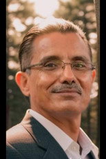 أحمد جبارة as  in Madrasat Al Moshaghelin