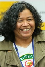 Foto retrato de Dwi Sujanti Nugraheni