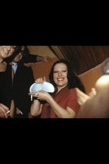 Filmación de Massiel recibiendo un premio de un colectivo de lesbianas