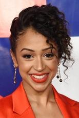 Foto retrato de Liza Koshy