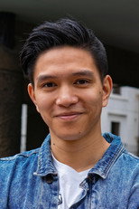 Frankie Vu as  in HOW