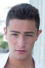 Foto retrato de Riley Tanner