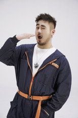 DING as 陈鼎鼎 in 熊猫出没请注意