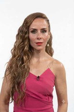 Bibiana Belsasso as Presentadora in Inaudito