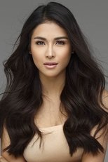 Foto retrato de Sanya Lopez