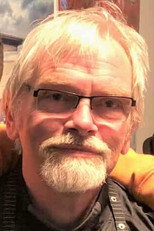 Per Teglhus as Jørgen in Sunday - VM Special