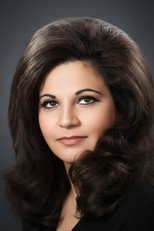 Foto retrato de Fatma Türkan Yamacı
