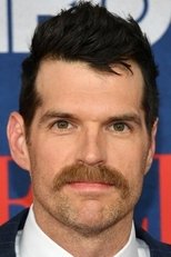 Foto retrato de Timothy Simons