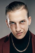 Foto retrato de Charles Mason