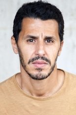 Foto retrato de Mounir Margoum