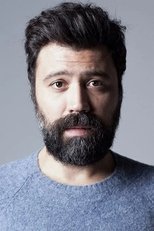 Foto retrato de Bülent Emrah Parlak