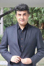 Aashish Kaul as Devan Ahuja in Kayaamat