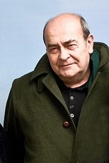 Foto retrato de Giuseppe Bertolucci