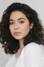 Foto retrato de Auli'i Cravalho