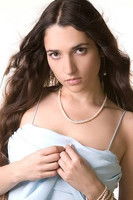 Elena Khanpira Elena Khanpira