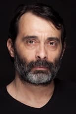 Foto retrato de Arif Pişkin