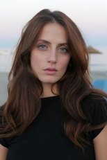 Julie Robert