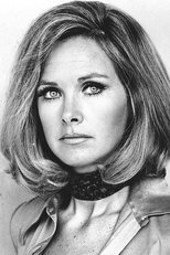 Foto retrato de Wanda Ventham