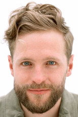 Thomas Rueb as Host in Propaganda