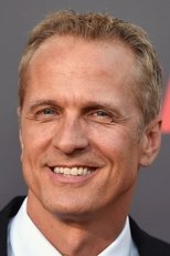 Foto retrato de Patrick Fabian