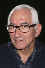 Carlos Mendonça as Agente Musical in Débora