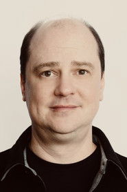 Photo of Mike Flanagan image size 572x858