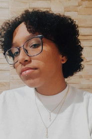 Photo of Sarah Pires image size 2000x3000