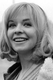 Photo of Susannah York image size 773x1160