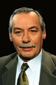 Photo of Alfred Struwe image size 708x1063