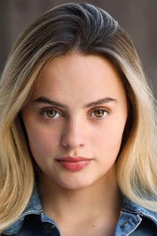 Photo of Akina Wylie image size 400x600