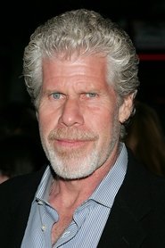 Photo of Ron Perlman image size 2000x3000