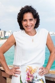 Photo of Totia Meireles image size 300x450