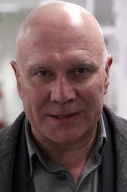 Photo of Andrew Collins image size 300x450