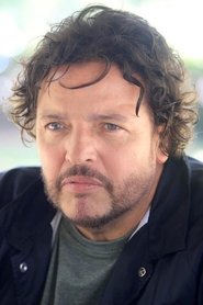 Photo of Rafael Rojas image size 448x672