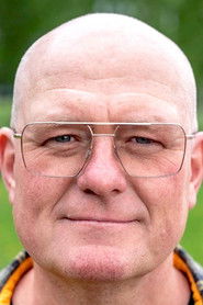 Photo of Jan Erik Larssen image size 464x696