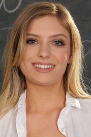 Photo of Giselle Palmer image size 546x819