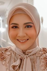 Photo of Kesha Ratuliu image size 405x607